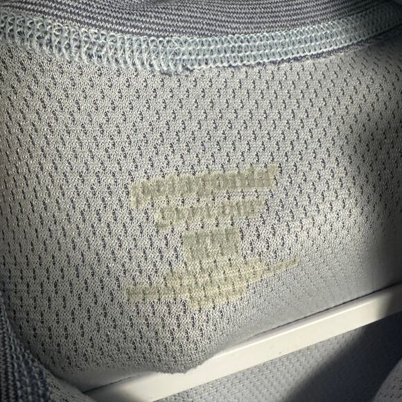 Patagonia Sz L Capilene 1/4 Zip Performance Base Layer Pullover Lavender USA - Picture 3 of 8